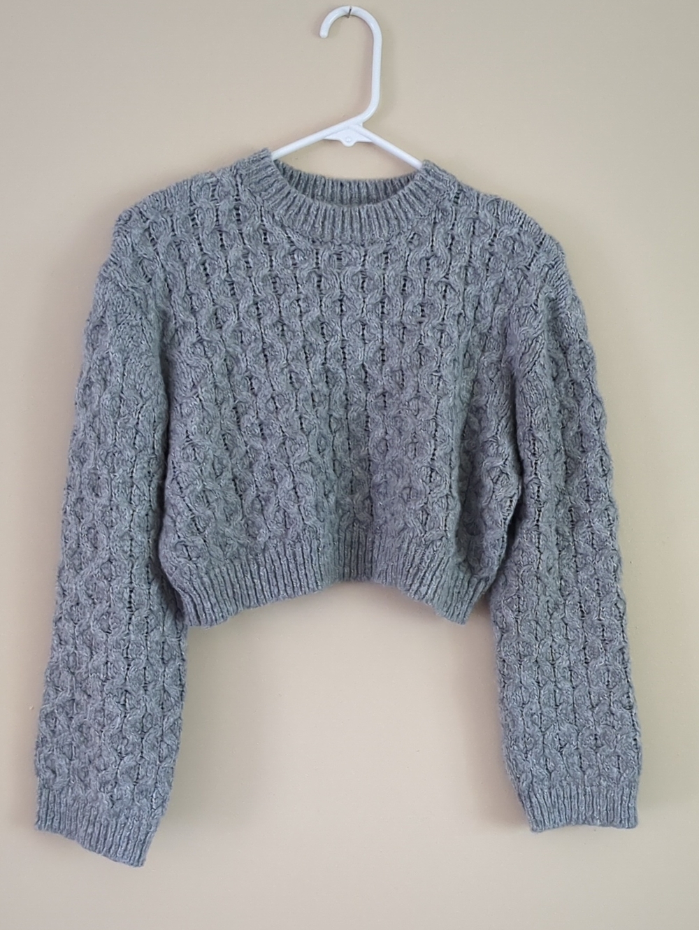 Size 0 Asos Design Cropped Gray Sweater